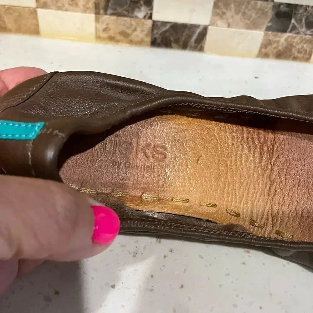 Tieks LEFT SHOE ONLY